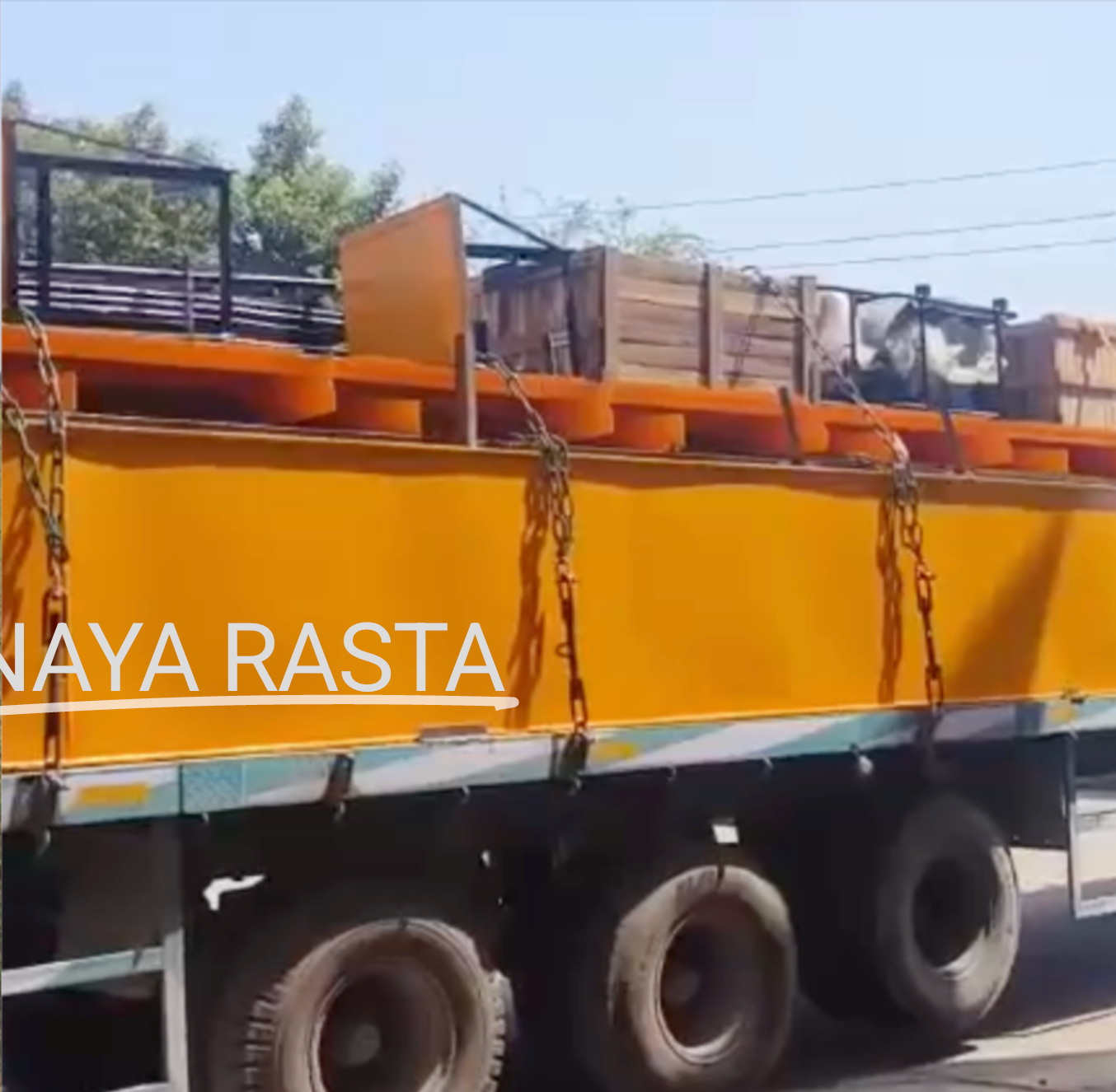 Naya Rasta liveried truck loaded and ready for a delivery run